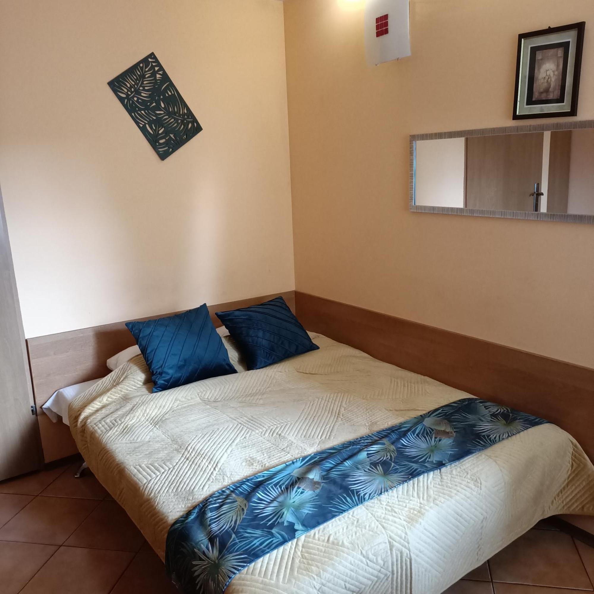 "Vanilla" Pokoje I Apartamenty Nad Brzegiem Jeziora Okuninka Exterior photo
