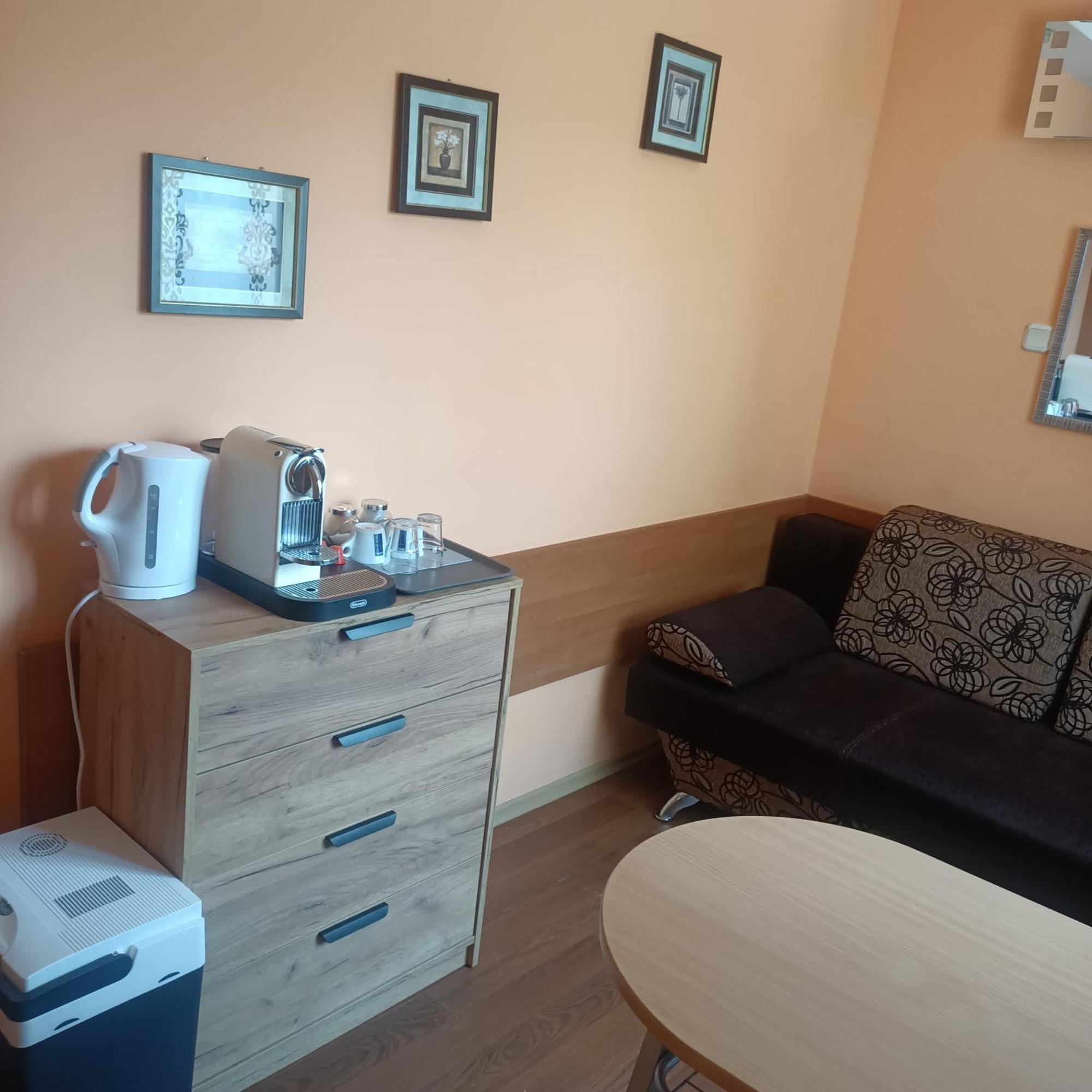 "Vanilla" Pokoje I Apartamenty Nad Brzegiem Jeziora Okuninka Exterior photo